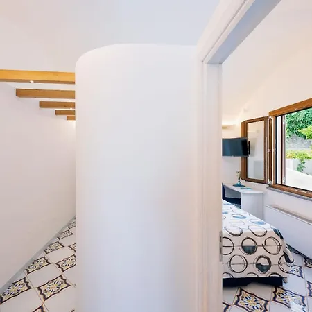 Hébergement de vacances Alone *