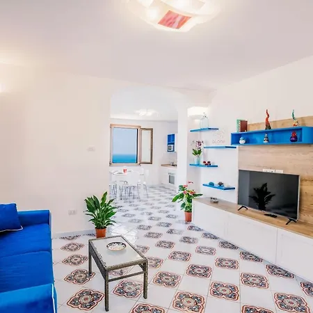 Alone Hébergement de vacances *